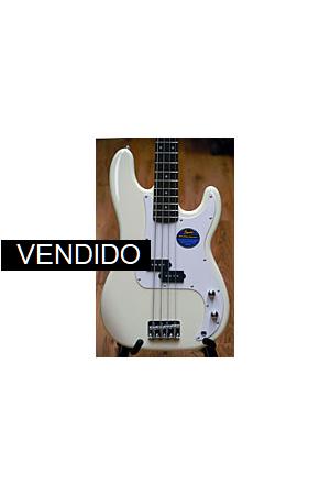 Squier Precision Bass Affinity Squier Precision Bass Affinity